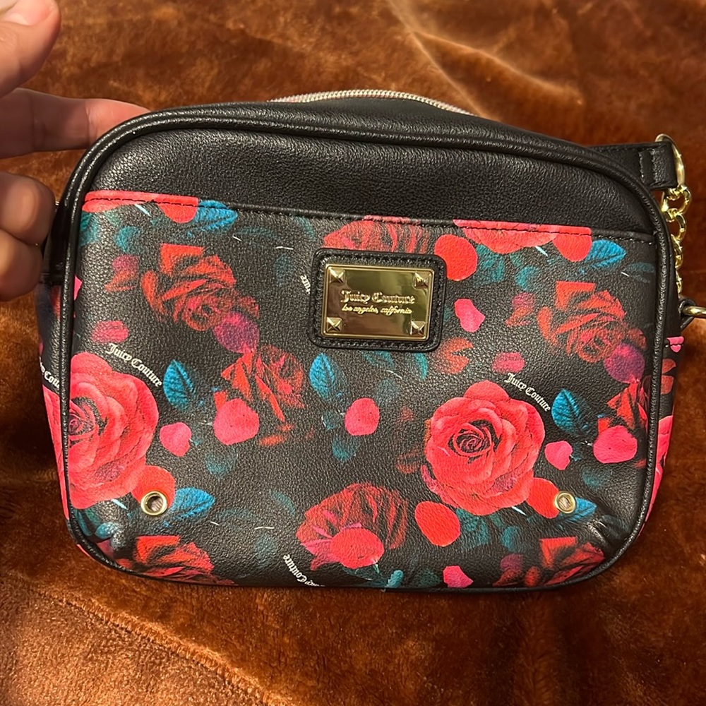 Juicy couture crossbody